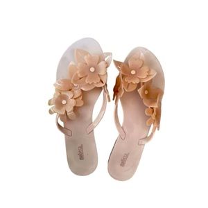 Melissa Jelly Slides